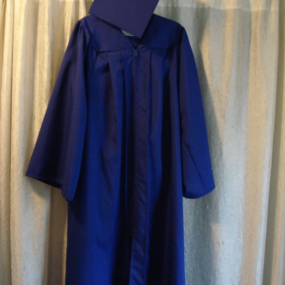 ROYAL BLUE GRADUATION ROBE & HAT - Picture 5 of 5